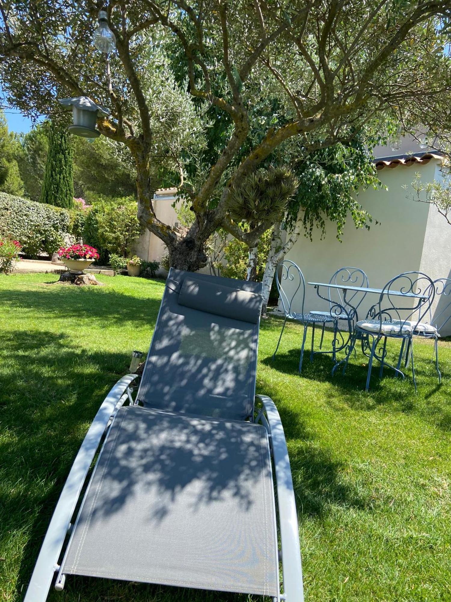 L'Oliveraie Robion en Luberon Exterior photo